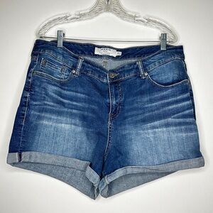 Torrid Denim Blue Jean Shorts‎